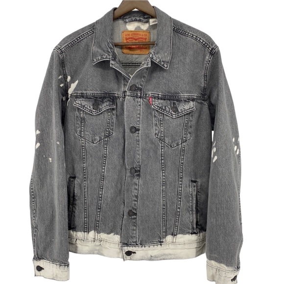 Levi's Other - Levi’s denim trucker jean jacket. Men’s size Large.